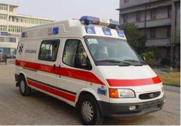 吴堡县救护车租赁